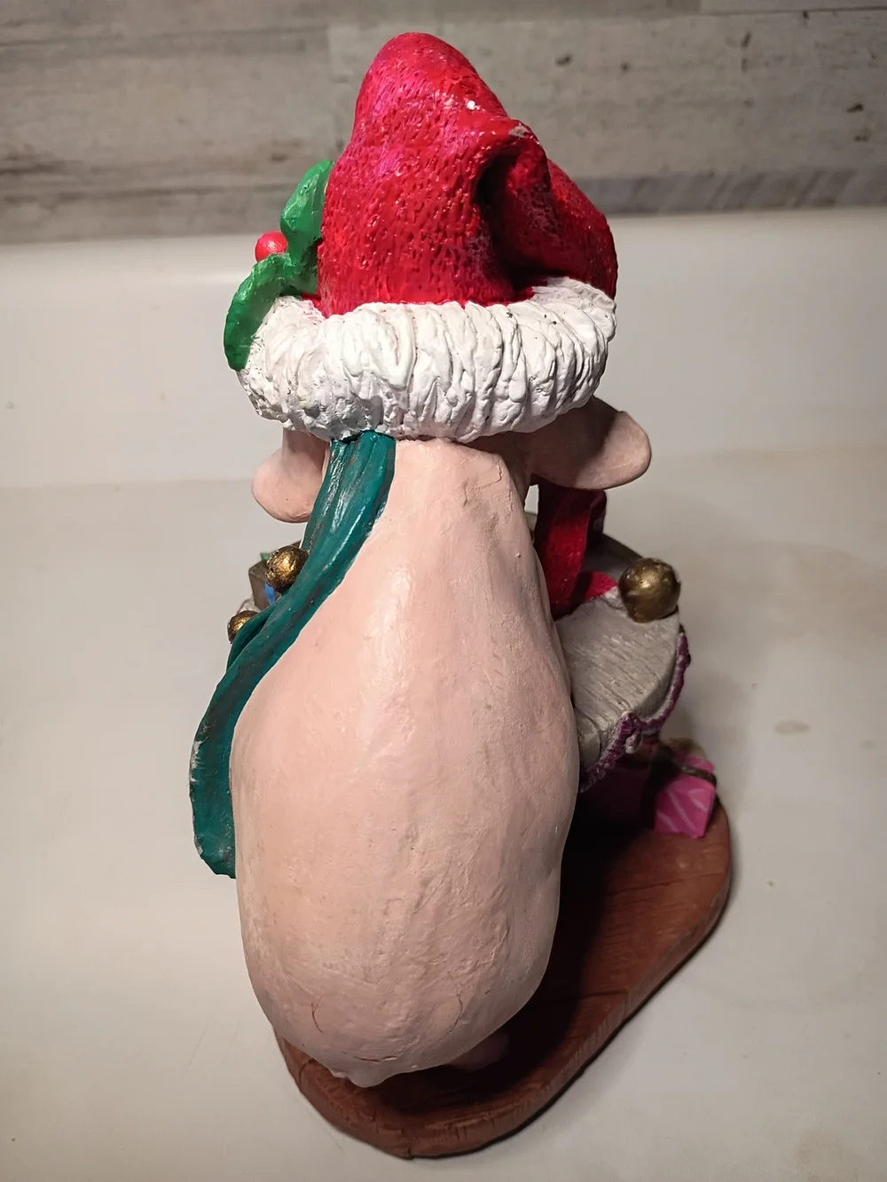 1993 Character Collectibles Pig A Month December Figure